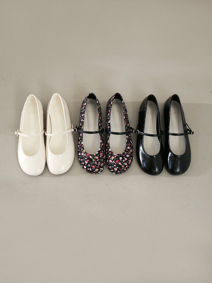 nu Round Mary Jane Flat