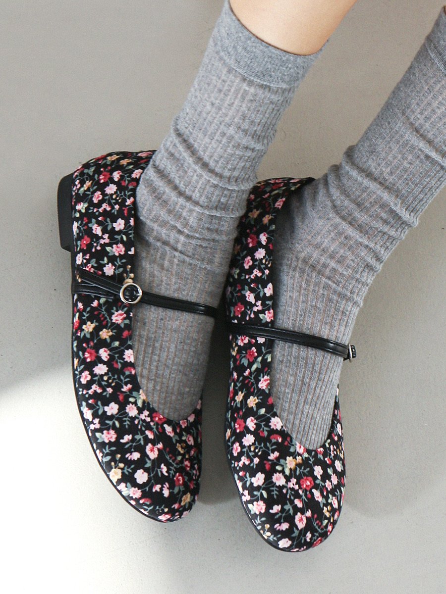 nu Round Mary Jane Flat