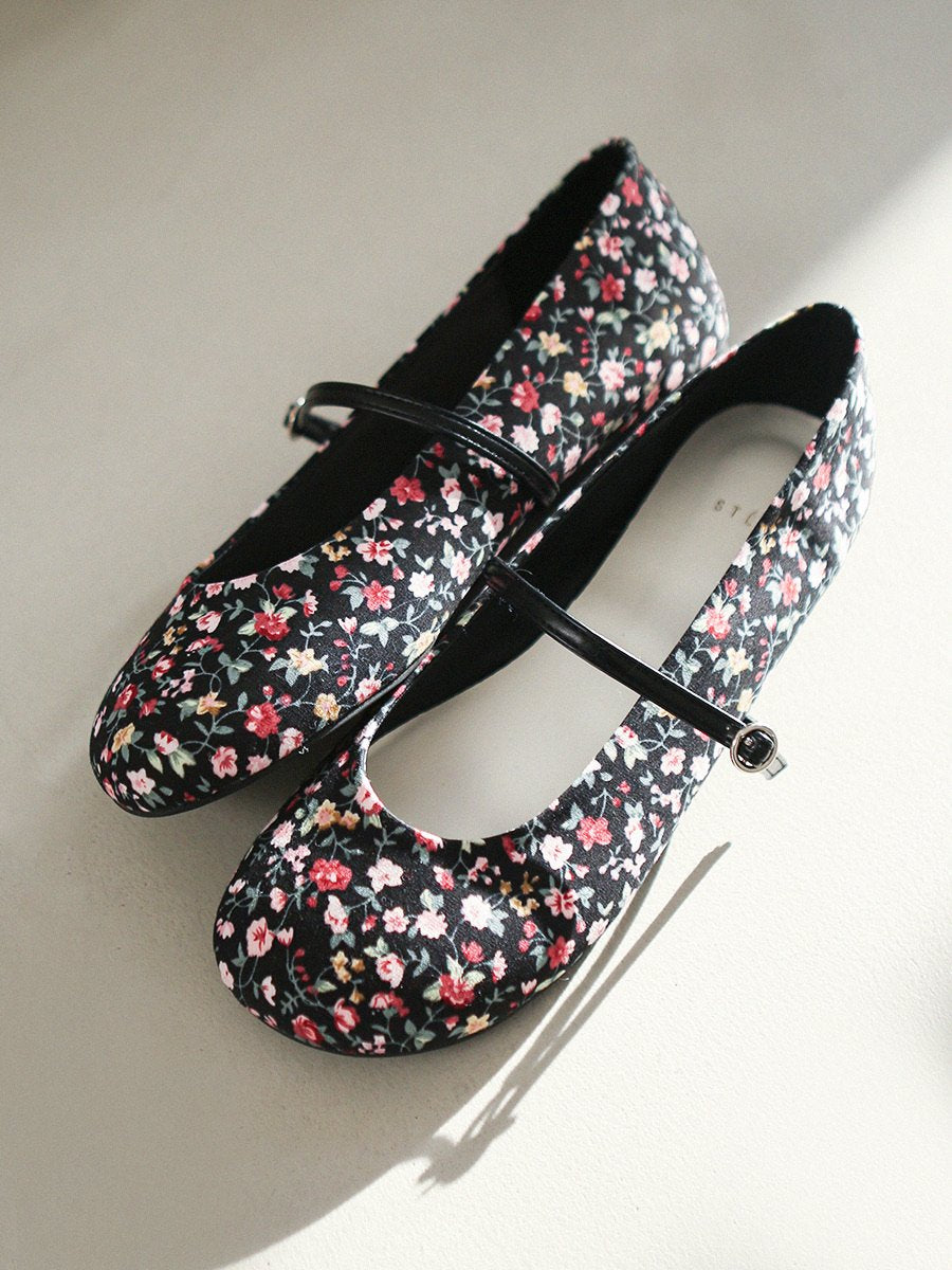 nu Round Mary Jane Flat