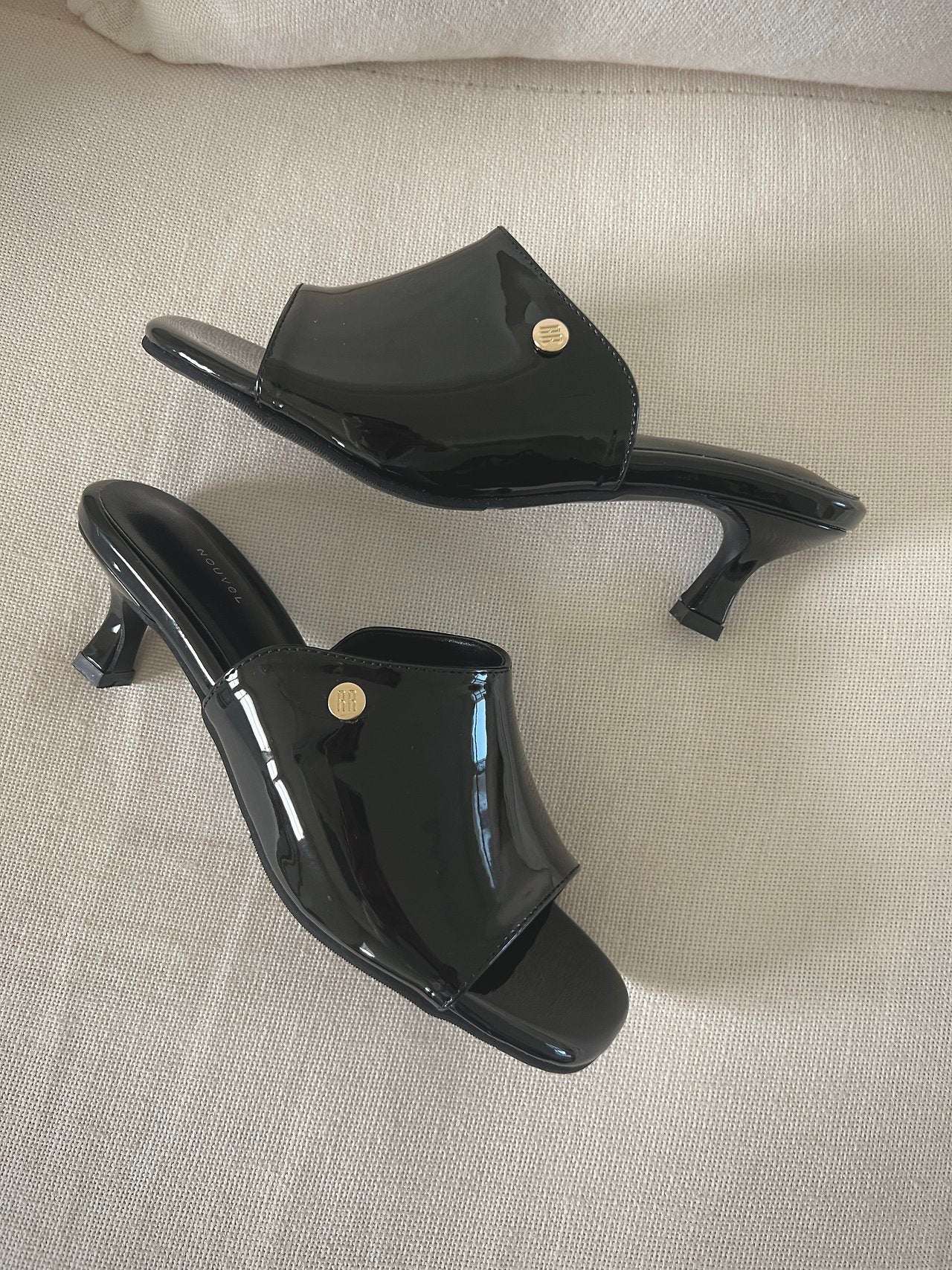 Anamel Mule Slippers