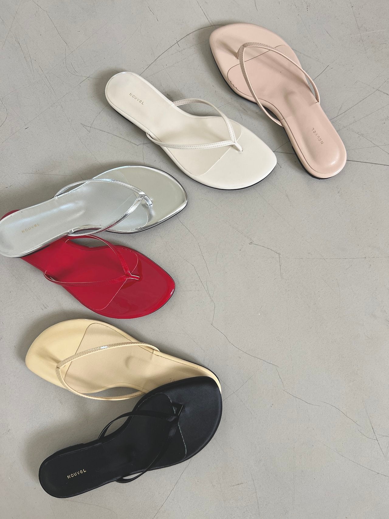 Enamel flip-flop Slippers