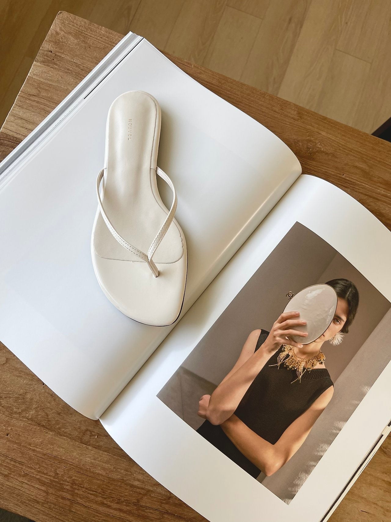 Enamel flip-flop Slippers