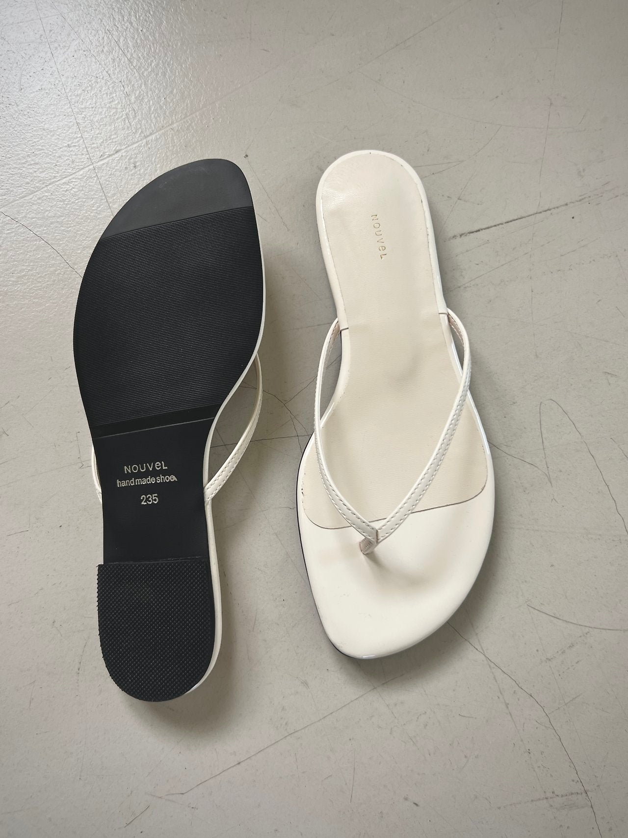 Enamel flip-flop Slippers