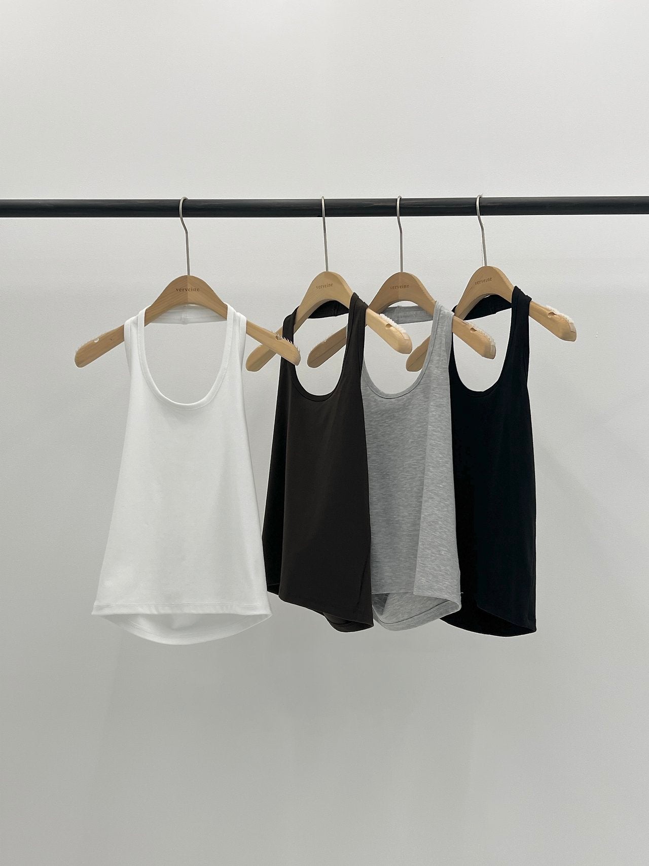 Lea Halter Sleeveless-4col