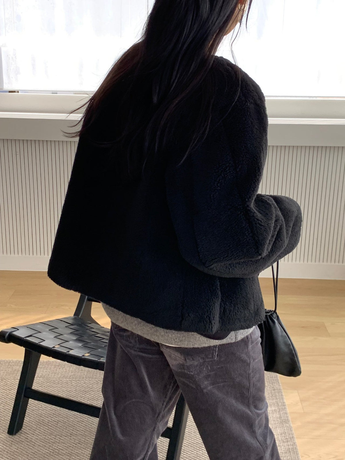 Curved wool mustang-2col