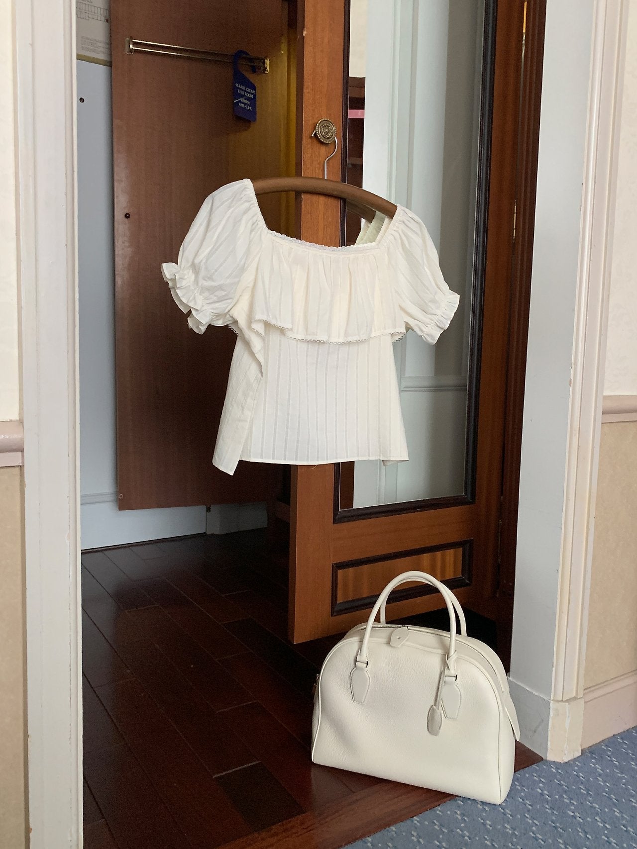 Fre off blouse
