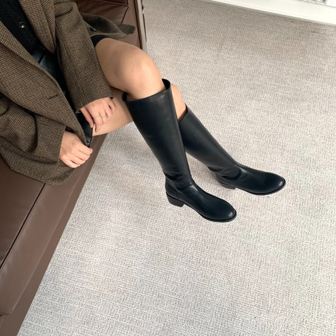 Slimline black long boots