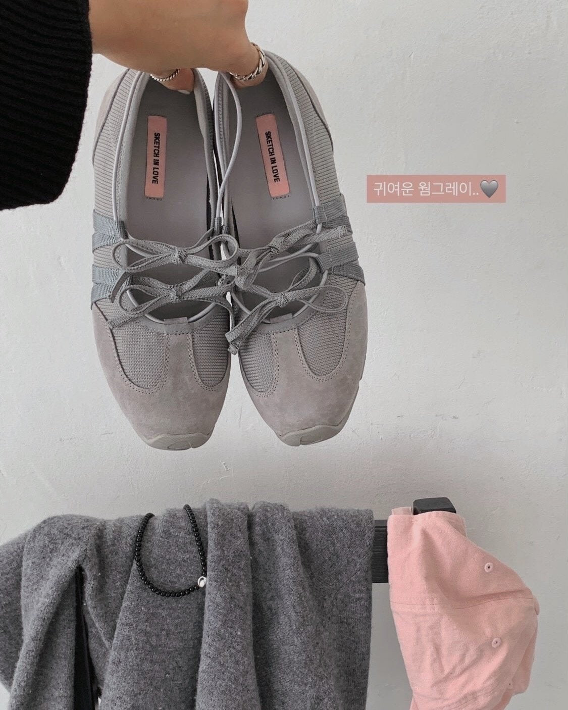 Ribbon Mood Sneakers-2col