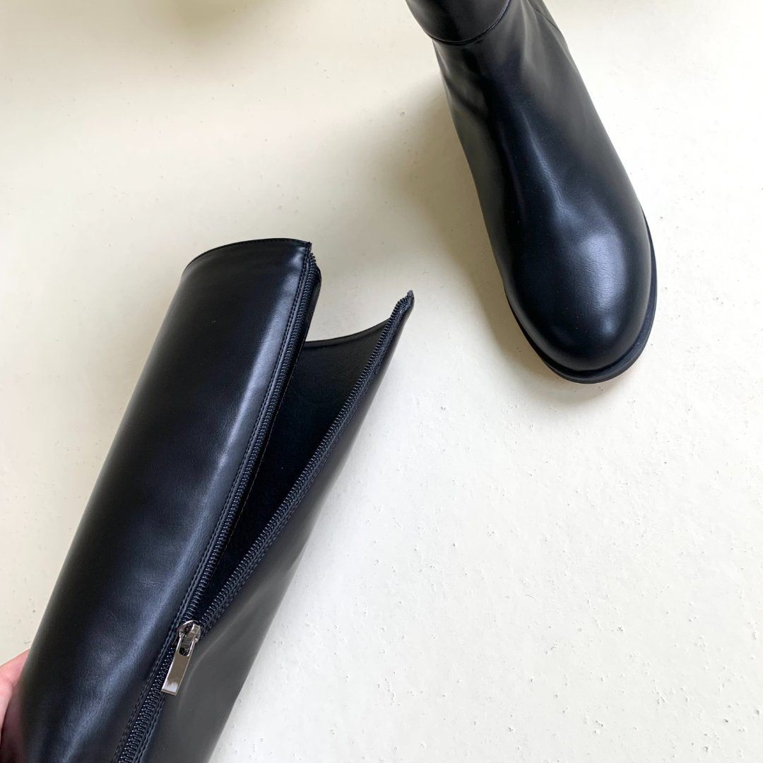 Slimline black long boots