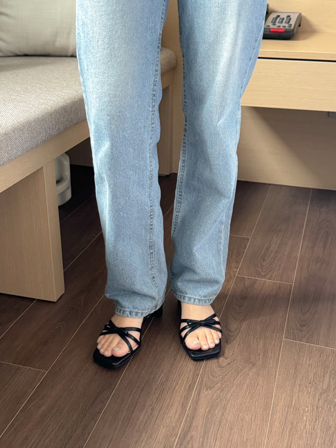 Elin Ribbon Sandal
