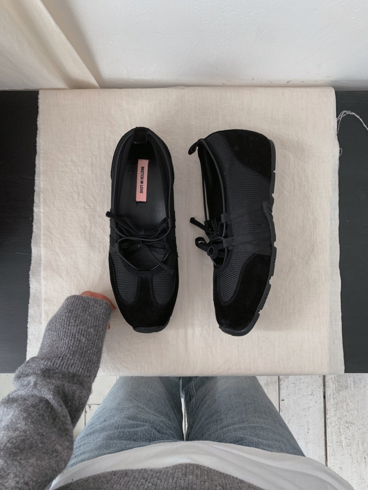 Ribbon Mood Sneakers-2col