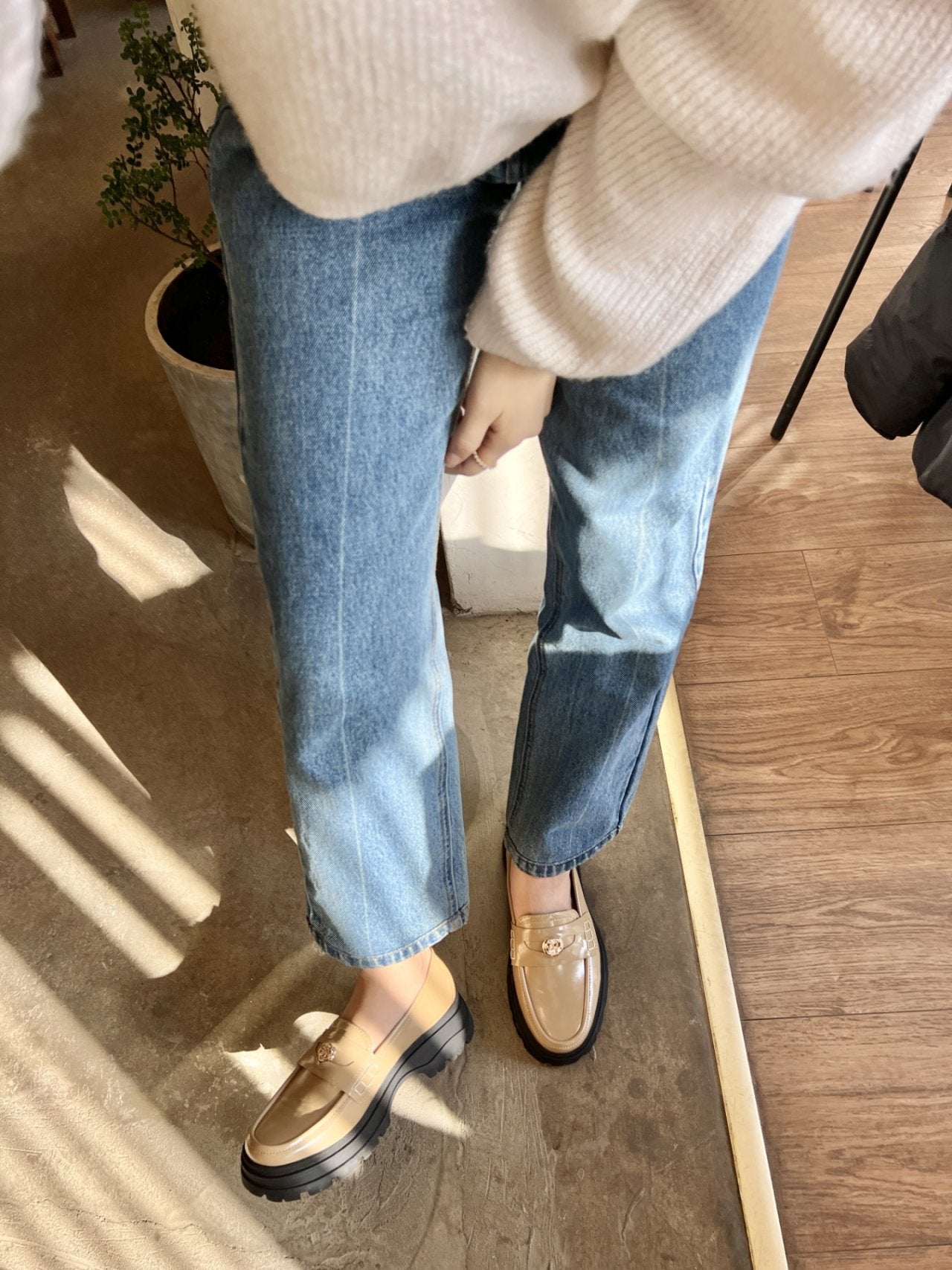 Boen platform button loafers