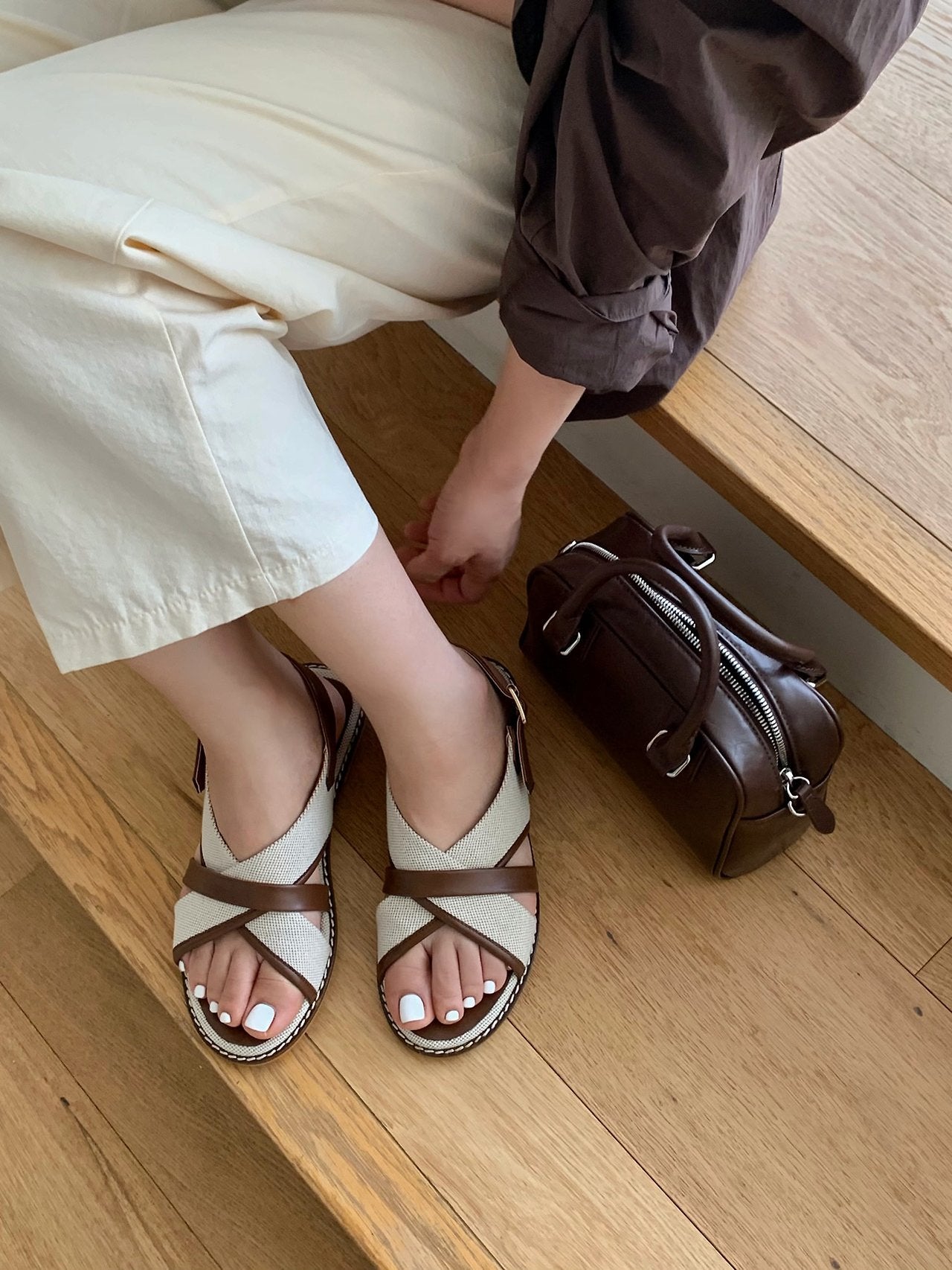 Canvas X-strap Sandal