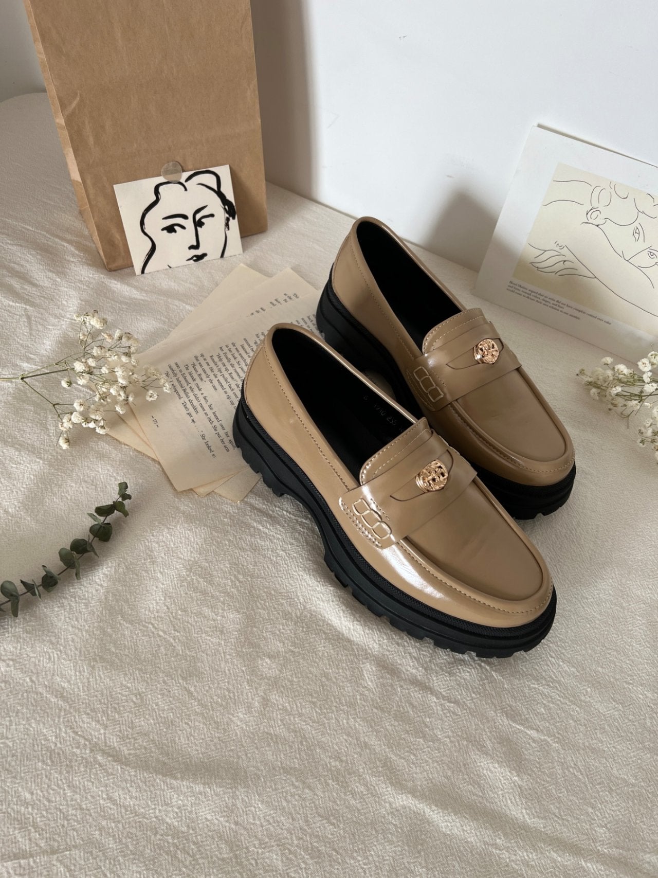 Boen platform button loafers