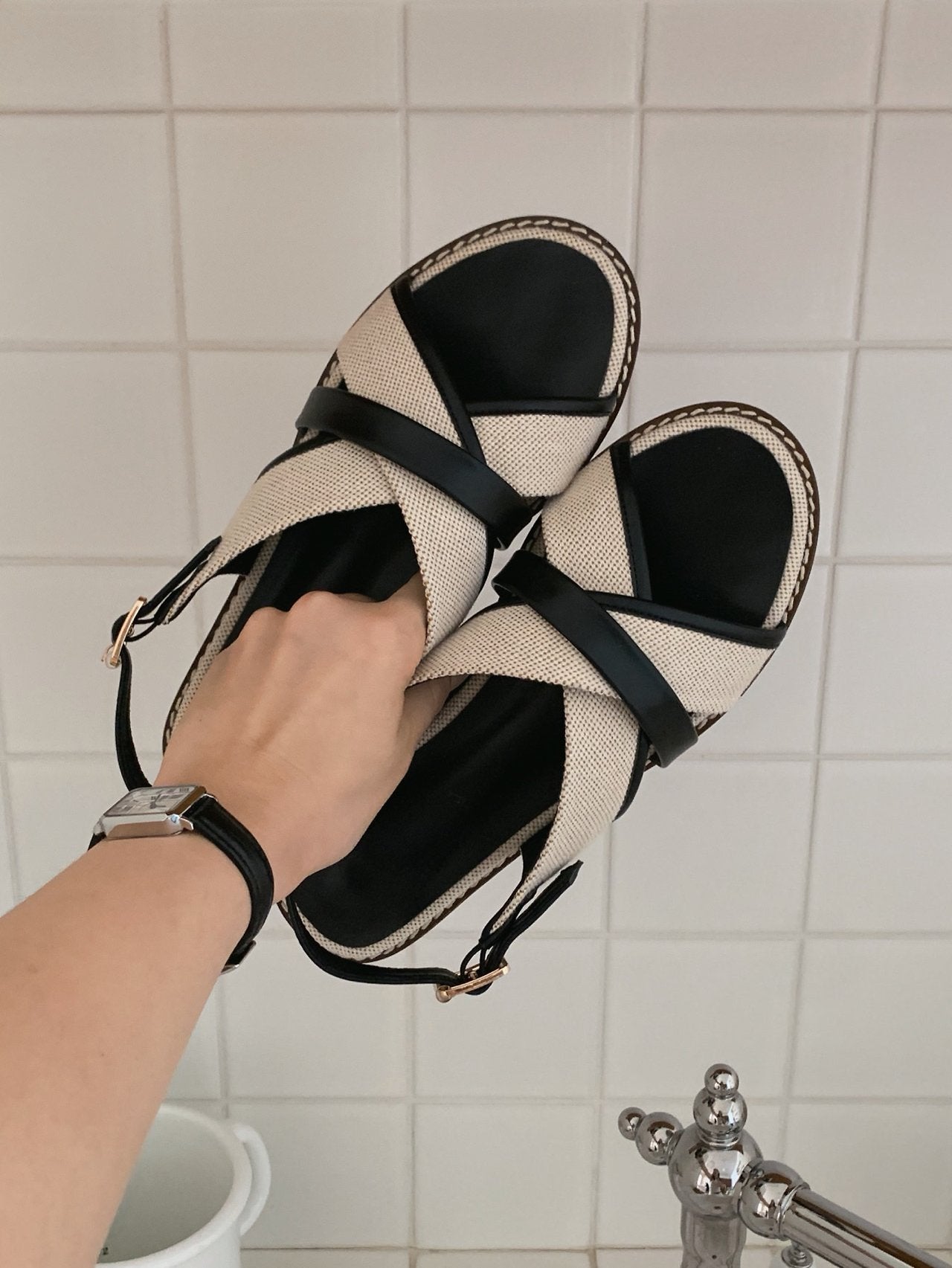 Canvas X-strap Sandal