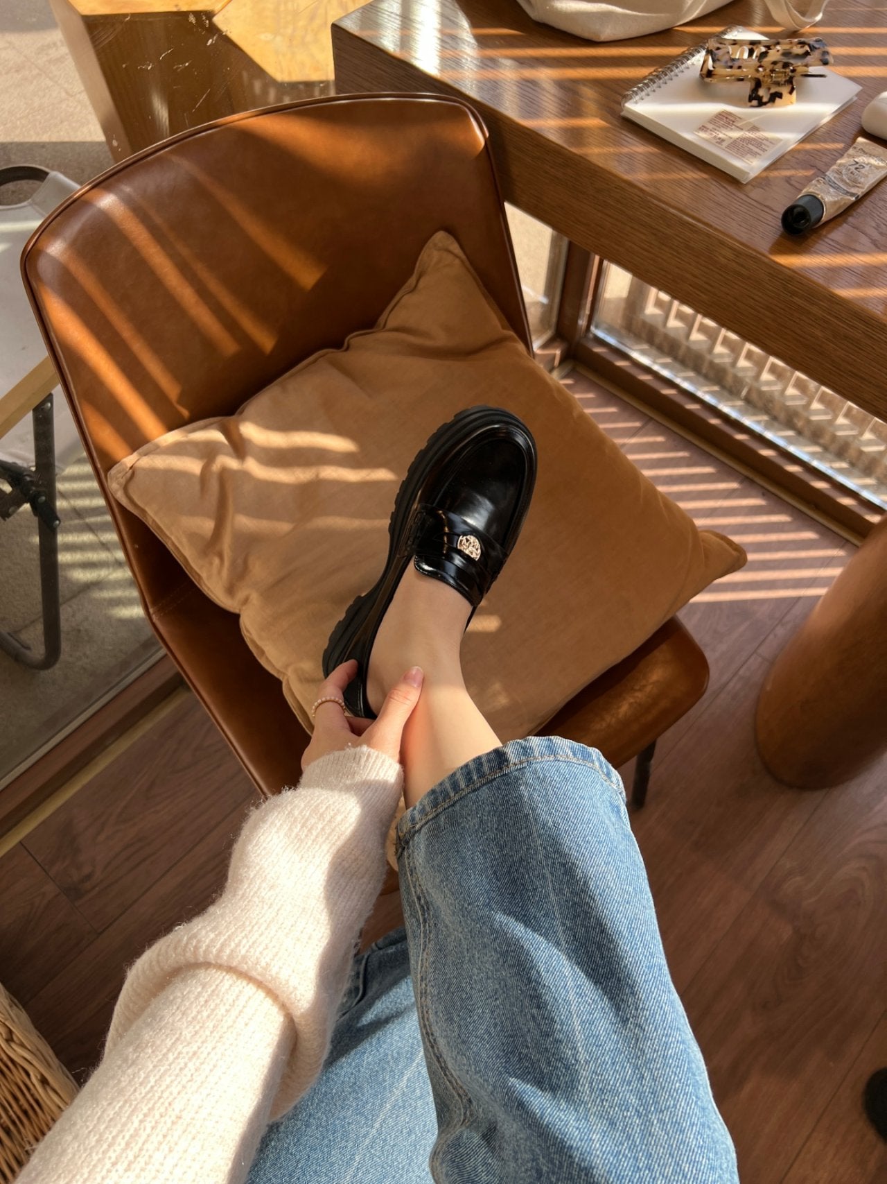 Boen platform button loafers