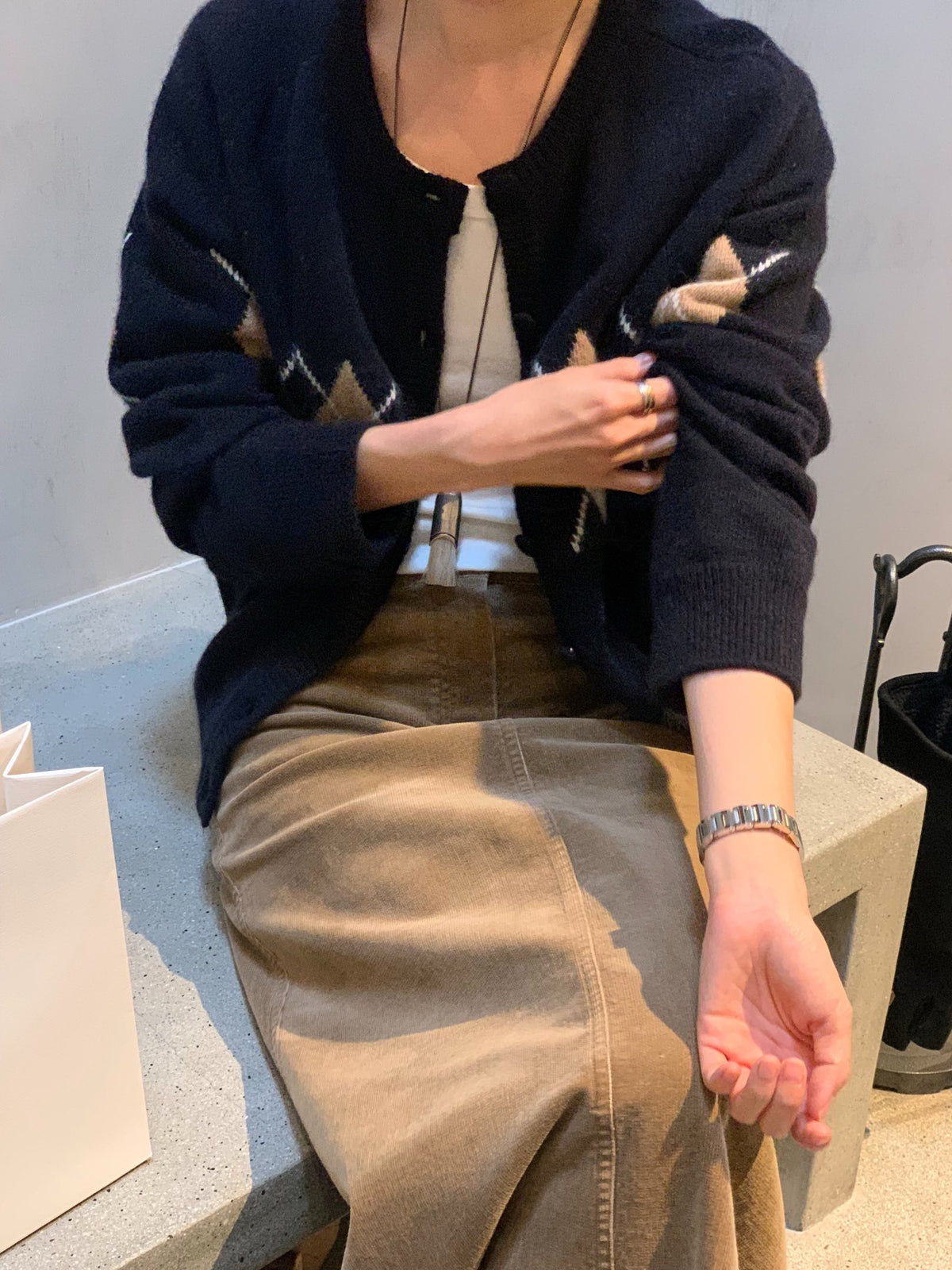Argyle cardigan-3col