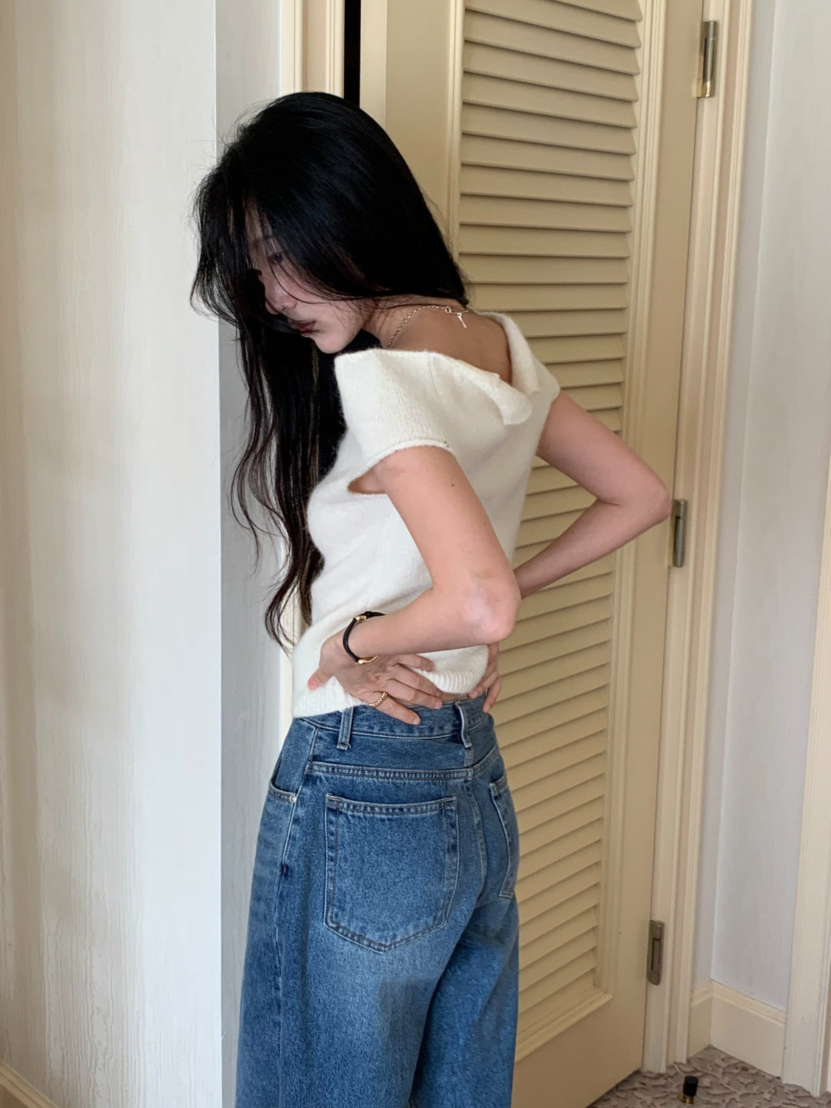 Dial off shoulder knit-4col