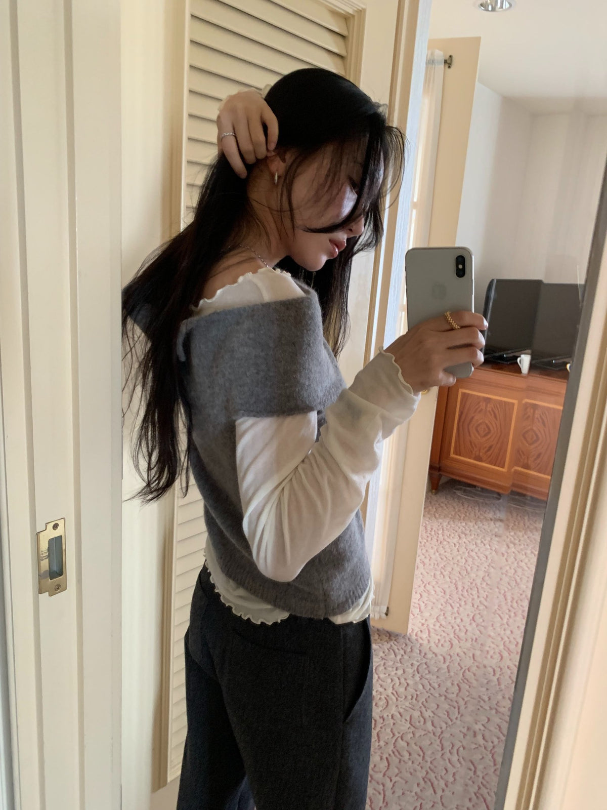 Dial off shoulder knit-4col