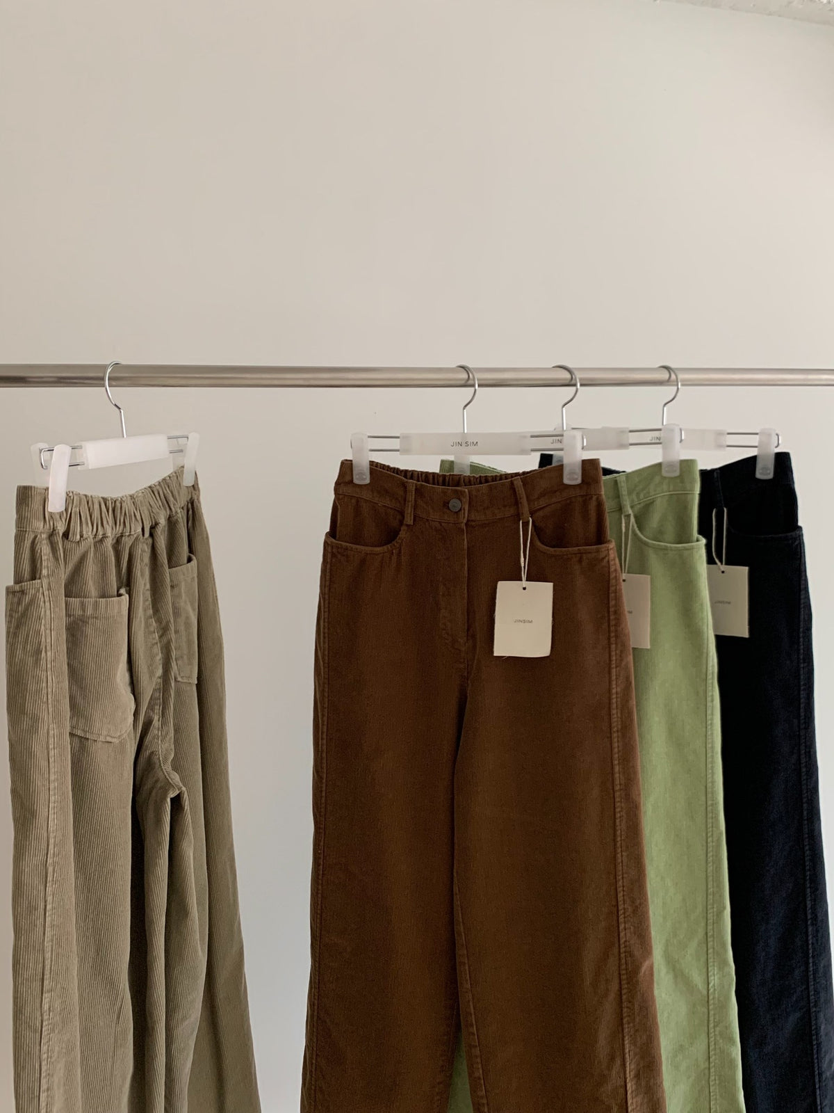 mute corduroy pants-4col