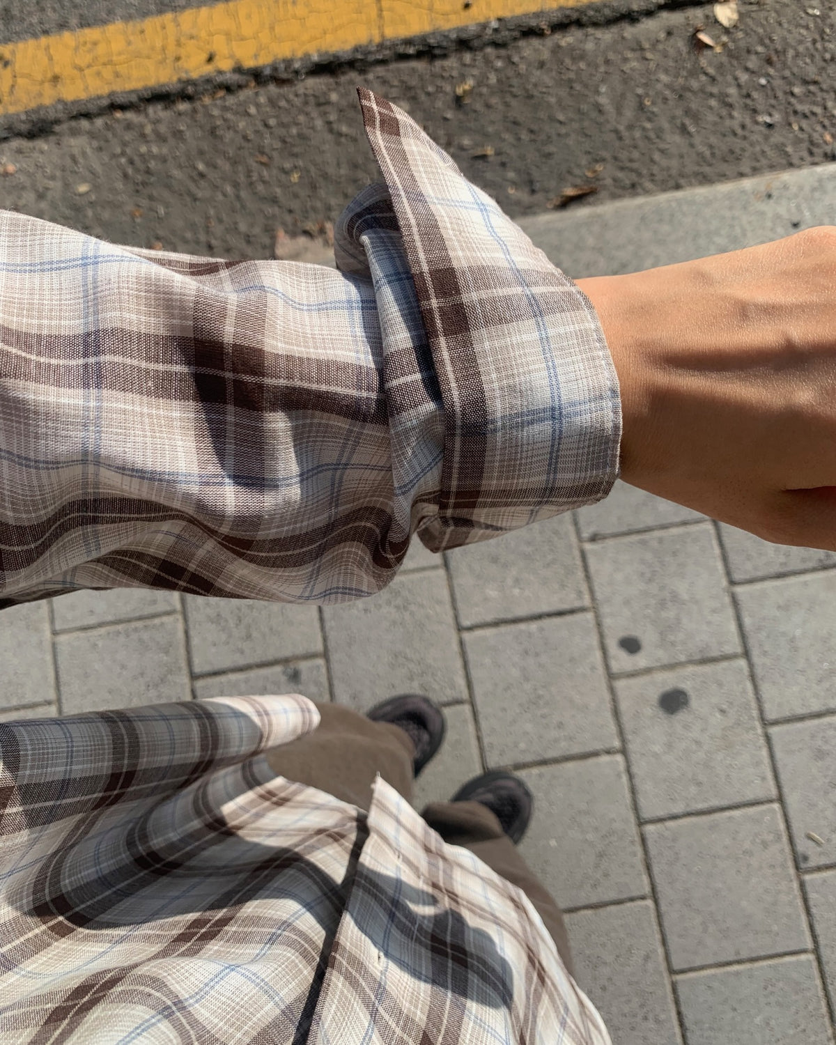 liter camel hood check shirt
