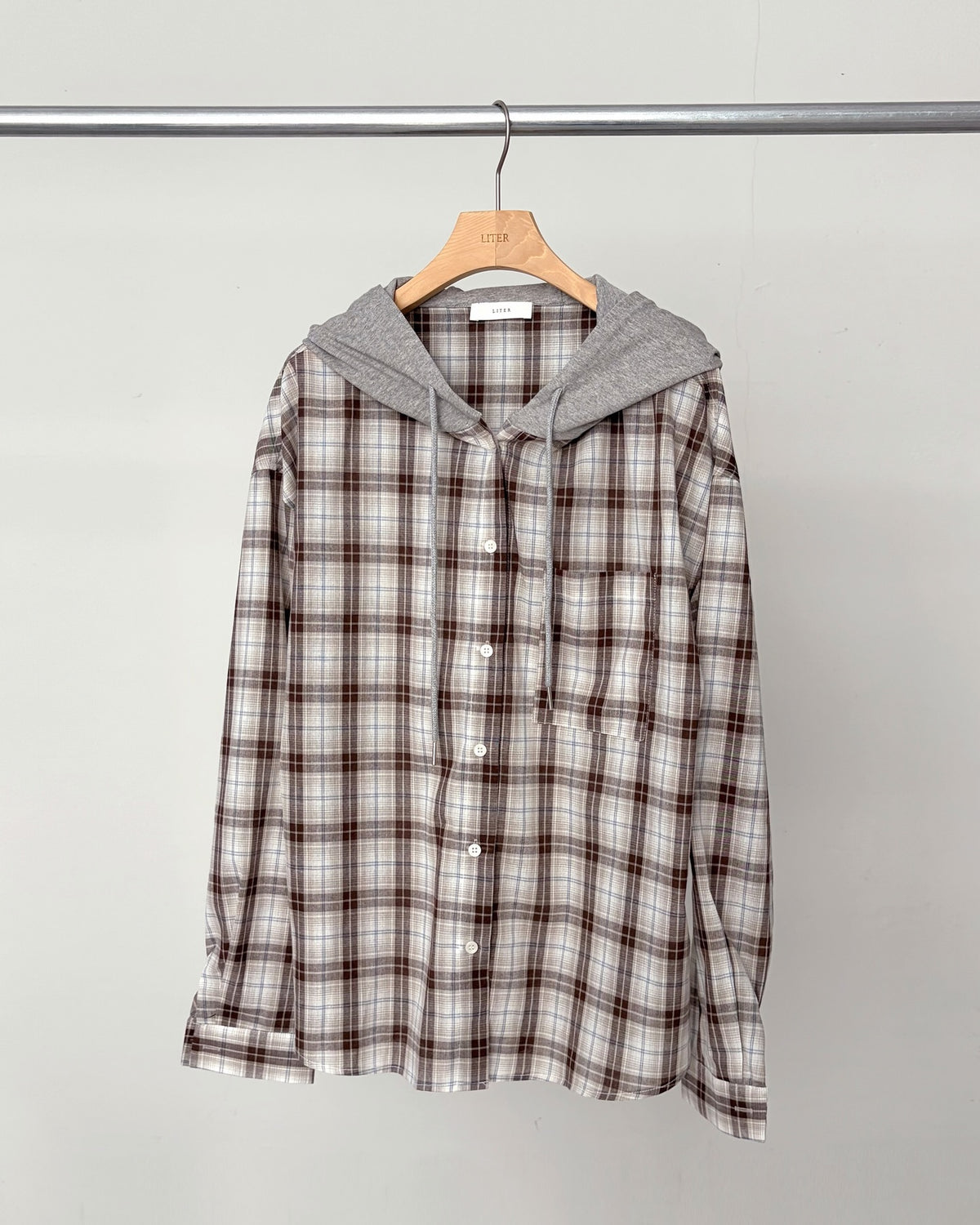 liter camel hood check shirt