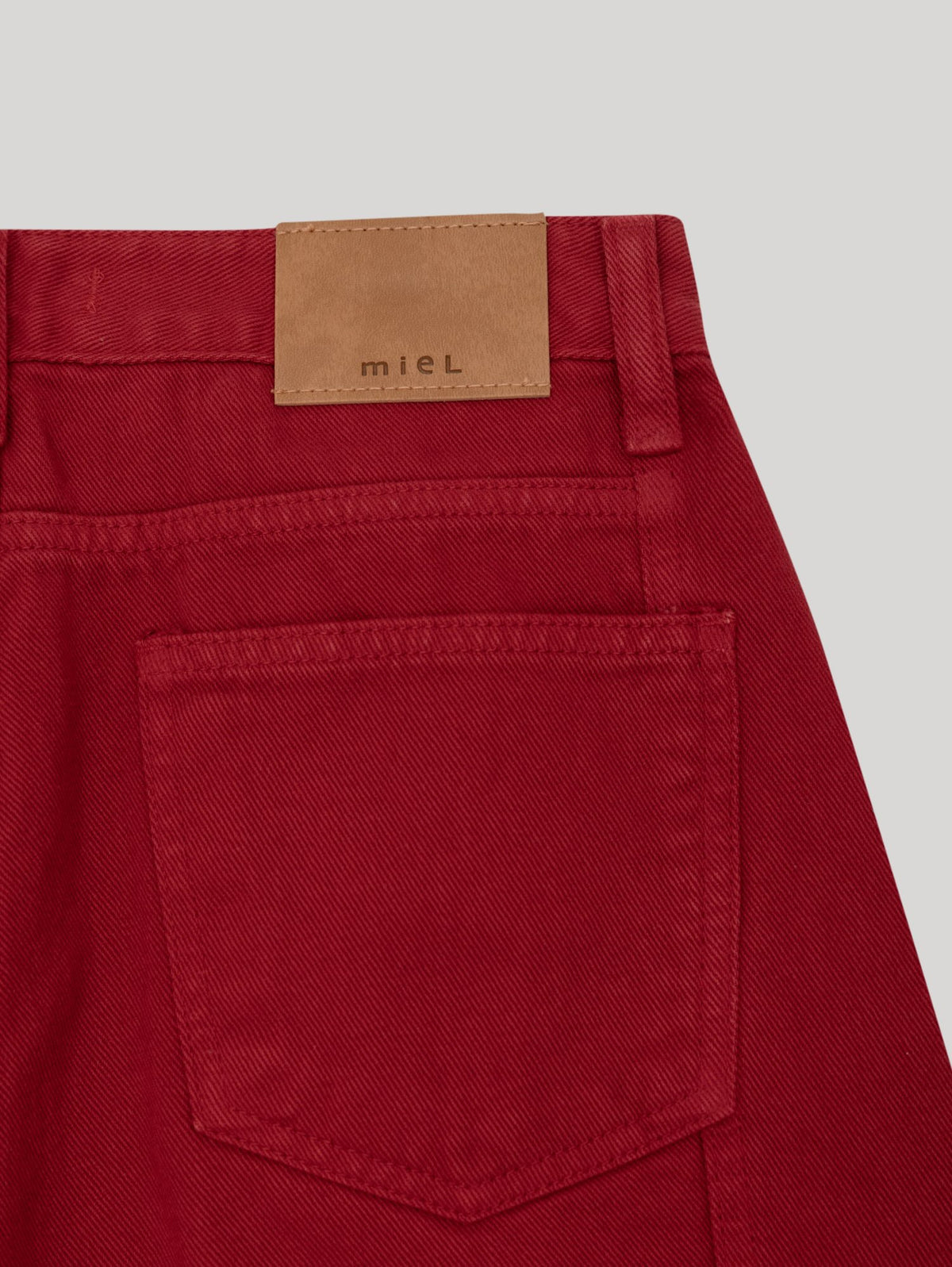 ️ 160 red dying denim