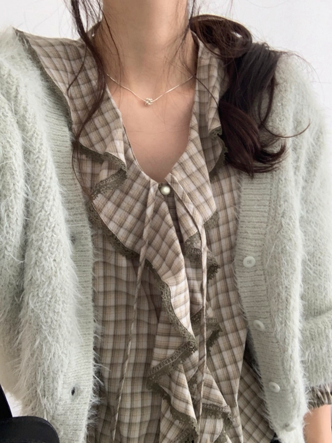 nil crop check bl-2col