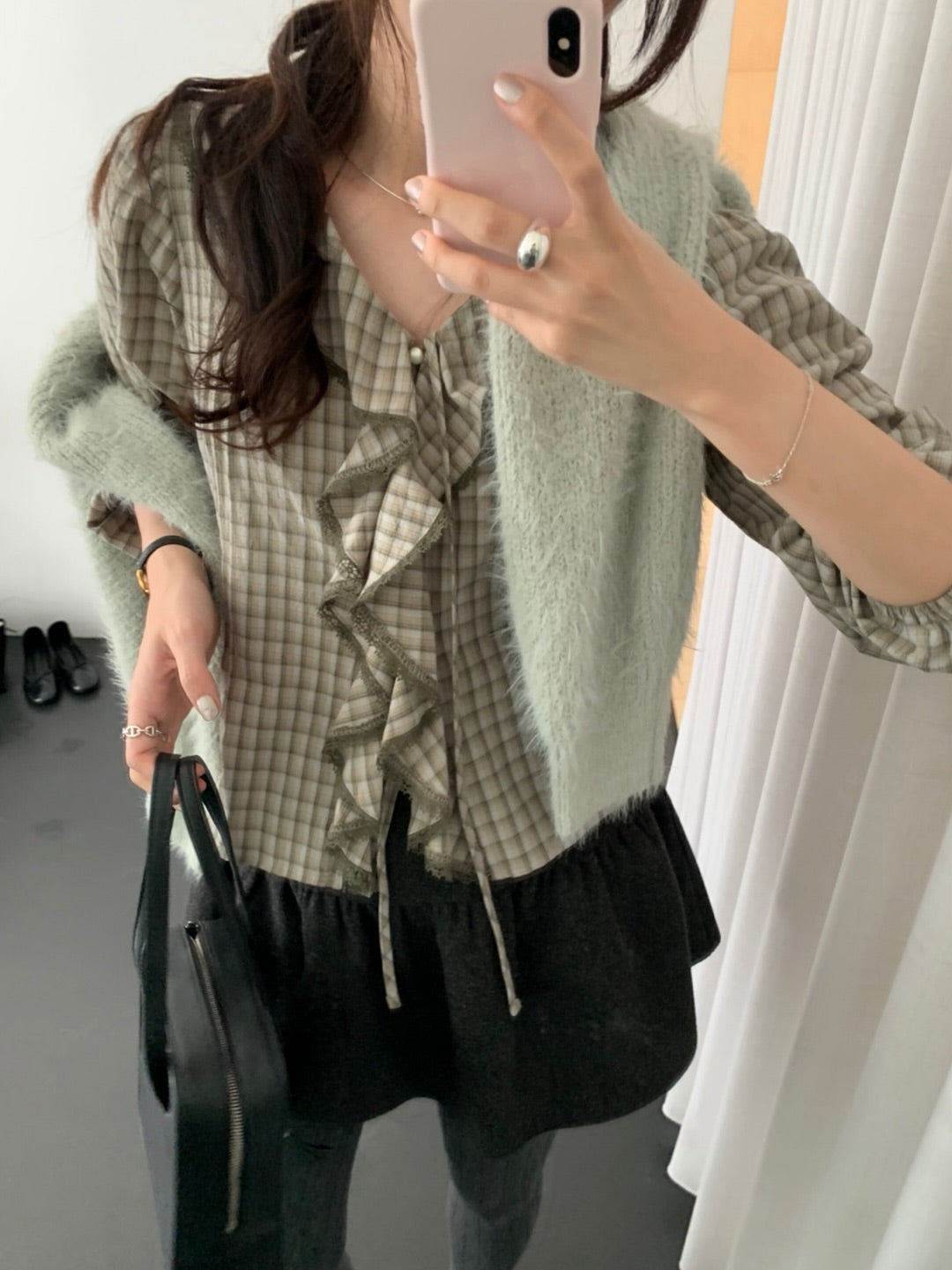 nil crop check bl-2col
