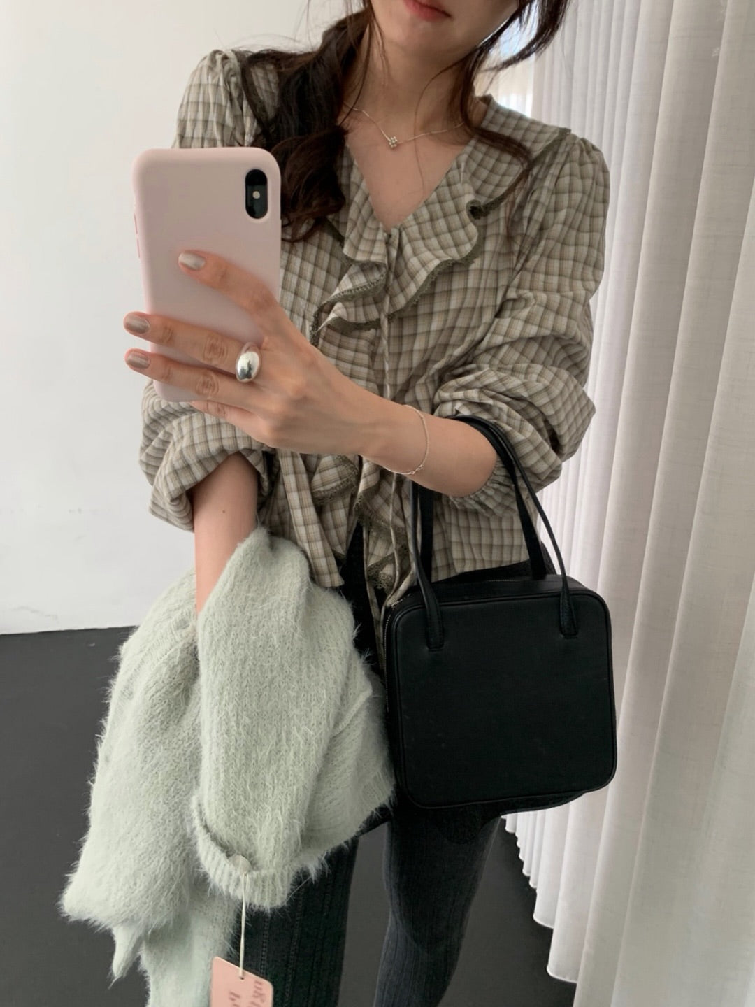 nil crop check bl-2col