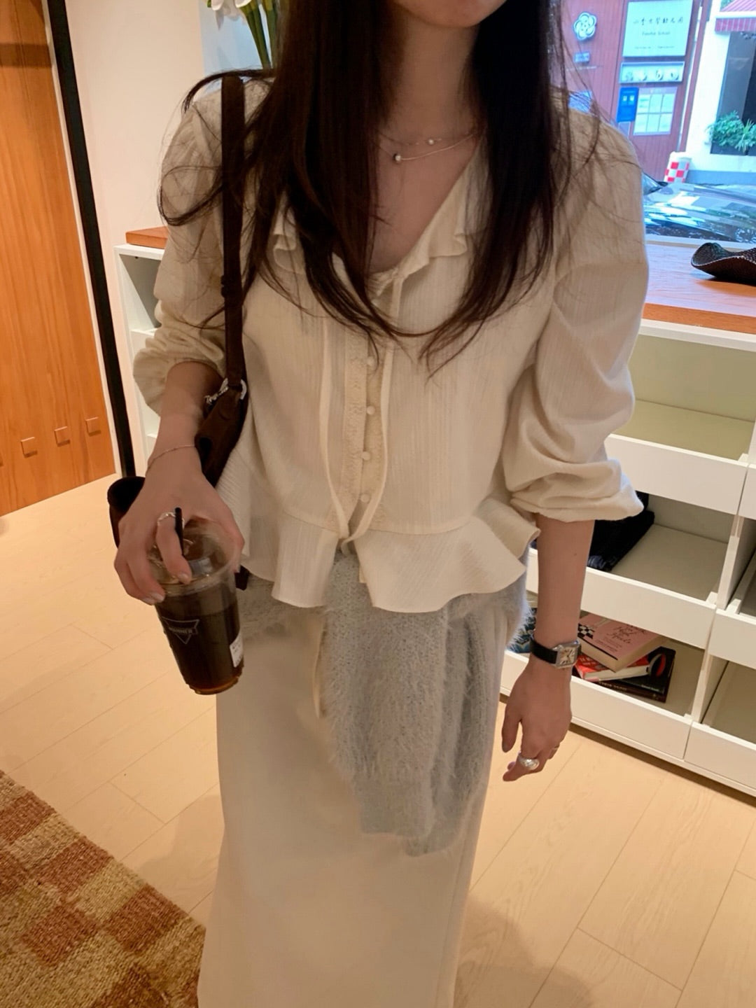 hygge frill blouse-2col