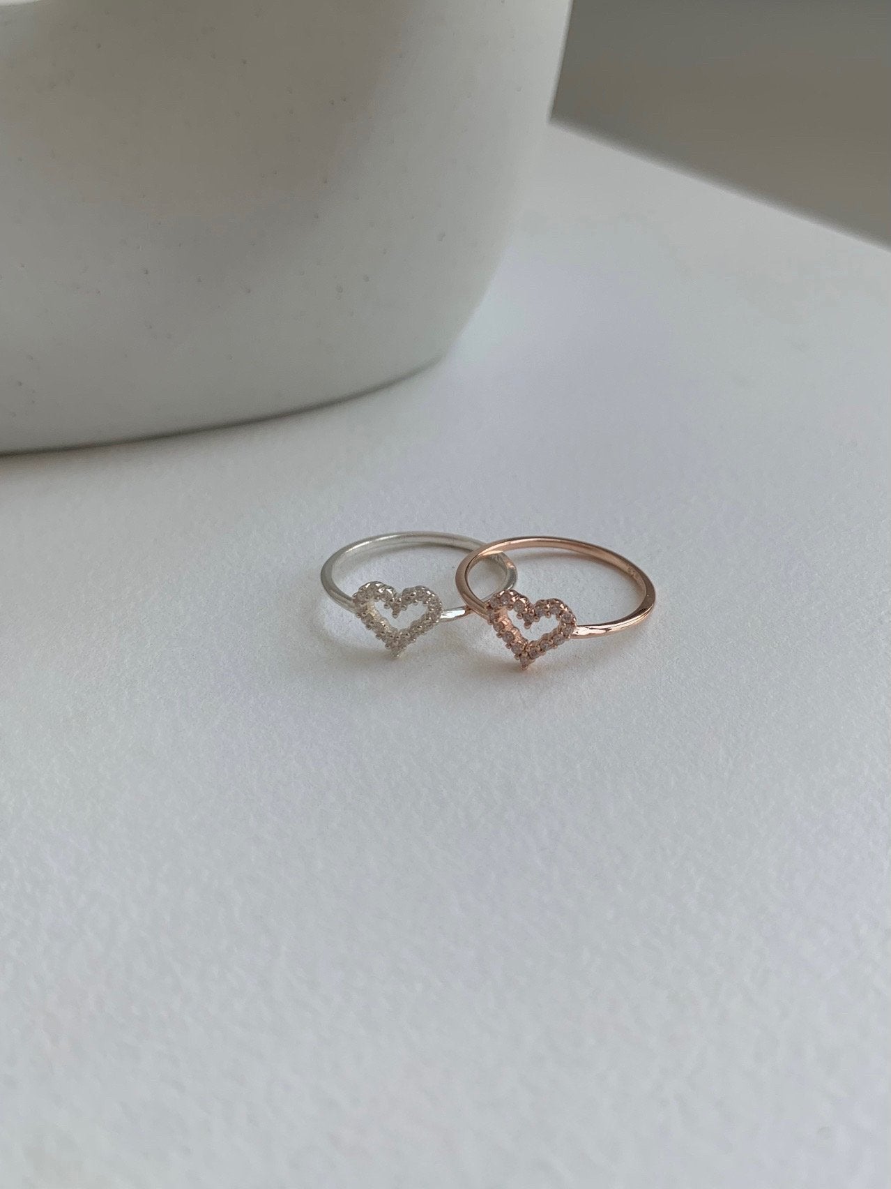 Cubic heart ring-2col